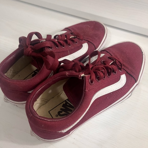 Maroon low rise old skool canvas vans size 5.5 - Picture 4 of 6